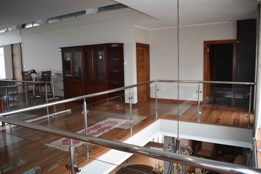 5 Bedroom Property for Sale in Gonubie Eastern Cape